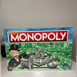 NWT Hasbro Monopoly Classic Board Game